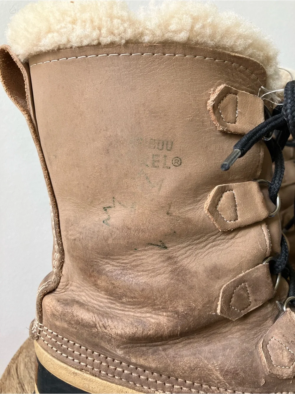 Sorel | Caribou Men’s Leather Waterproof Rubber Snow Winter Boots